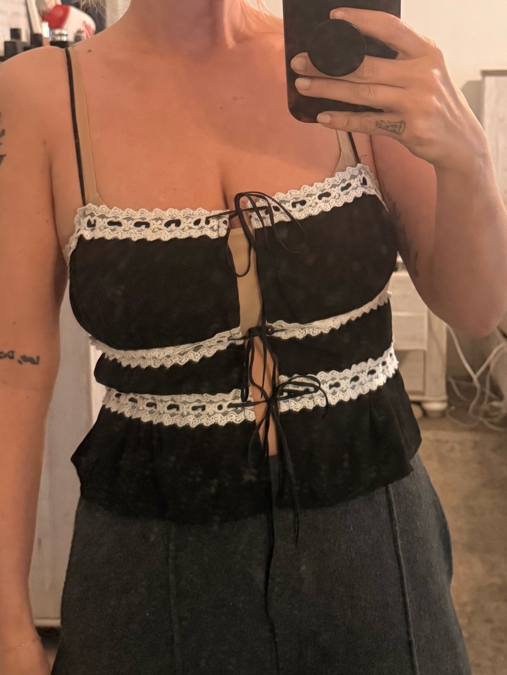 RSQ LACE TOP